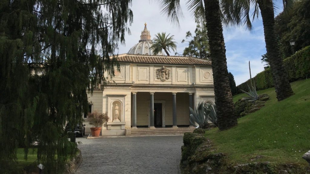 Vatican hosts international dialogue on tax reform