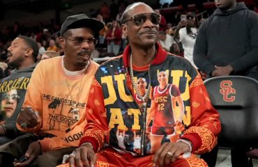 Snoop Dogg to give commencement address for USC Marshall School of Business