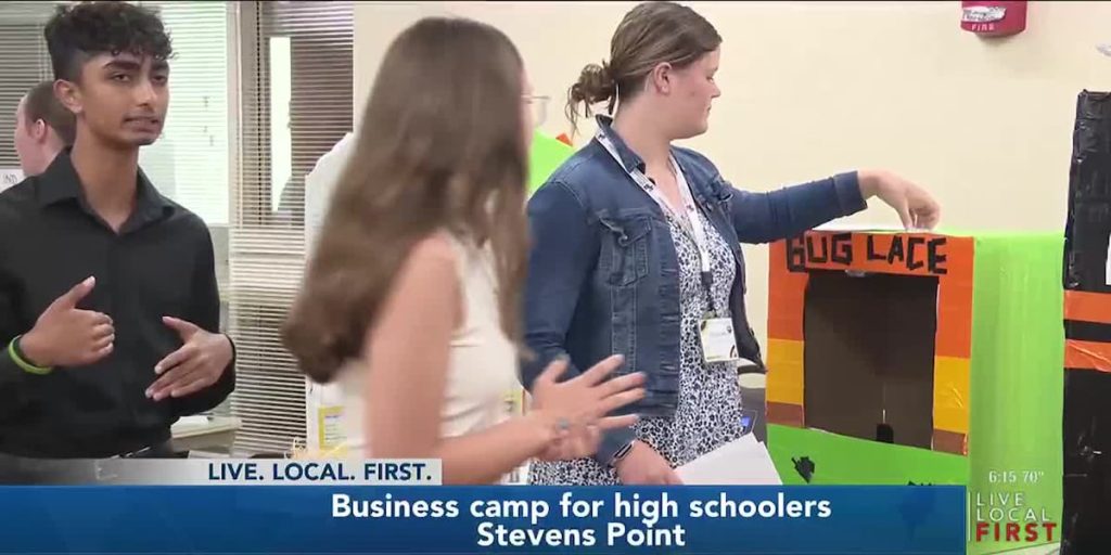 High school students learn entreprenurial skills at business camp in Stevens Point - WSAW