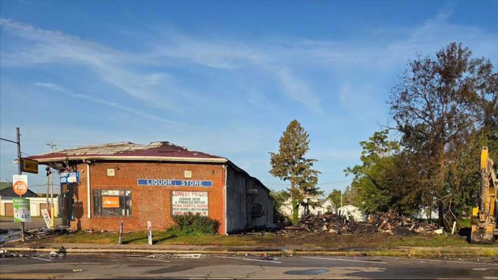 Overnight fire in Marshalltown destroys home and business
