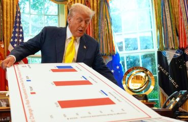 Trump faces approval challenges on economy and immigration