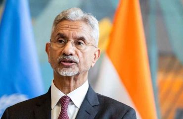 Jaishankar Calls Global Polity A ‘Trapeze Without A Safety Net’, Highlights Rising Risks And De-risking Efforts