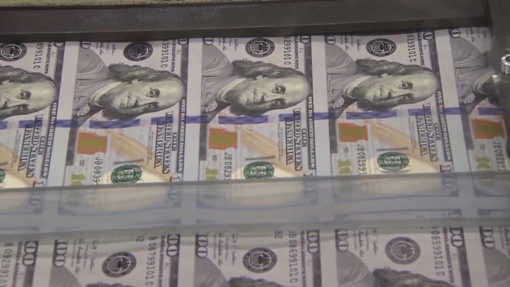 The U.S. economy has slowed this year. Here's what to expect in the New Year - WFAA