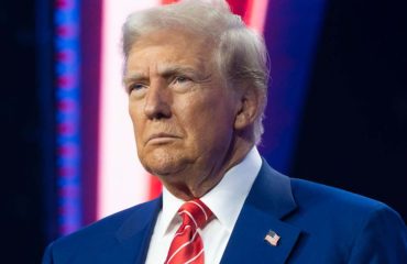Trump says US economy is roaring — but a majority of Americans see it differently: Poll